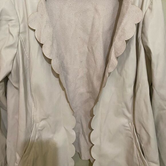 Cream Faux Leather Jacket Chic Cream Scalloped Open Blazer Soft Girl Coquette - Picture 10 of 14